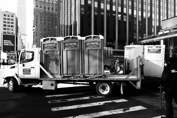 Best Porta potty rental near me  in Leesville, LA